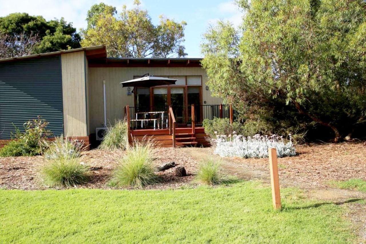 Rural 5 Star Villa'S With Resort Amenities 카우즈 외부 사진